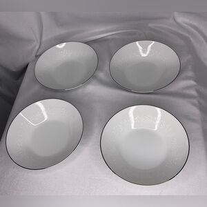 Noritake China Set REINA 6450Q Fruit/Desert Bowl Set Of 4